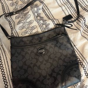 coach cross body purse